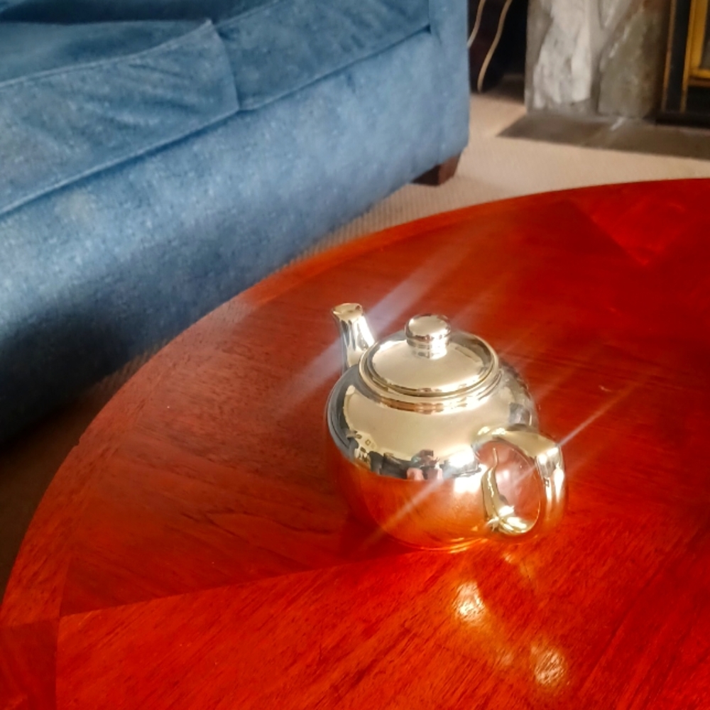 Gold teapot